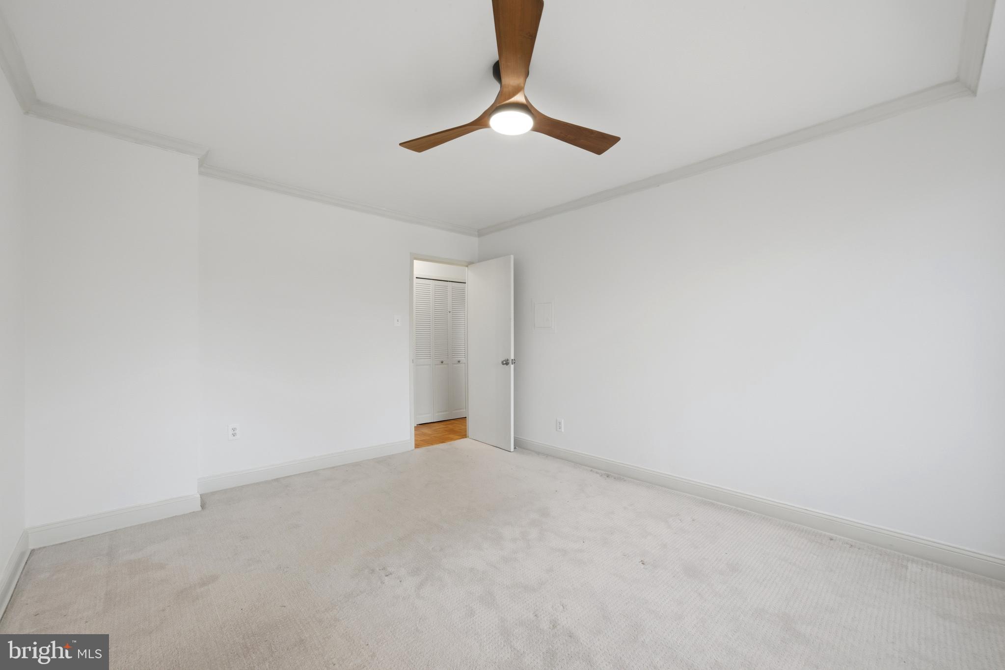 4000 Tunlaw Road Northwest, Unit 220 Washington, DC 20007 - Photo 26 of 30 a view of an empty room