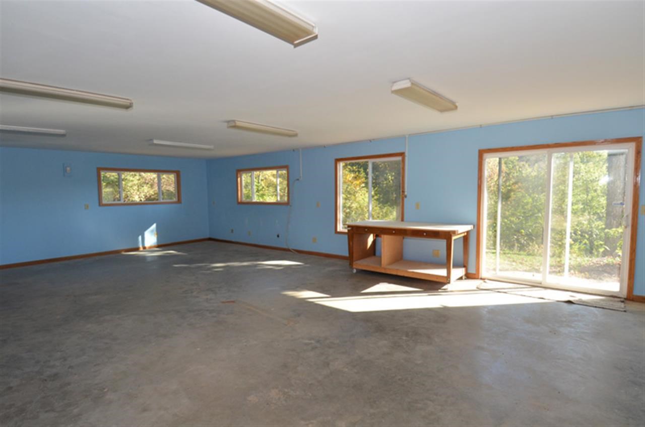 50996 Lilac Road South Bend, IN 46628 - Photo 22 of 29 Gallery Image 22