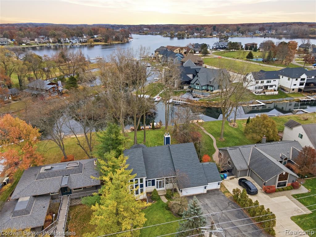 3410 Benstein Road Commerce Township, MI 48382 - Photo 40 of 46