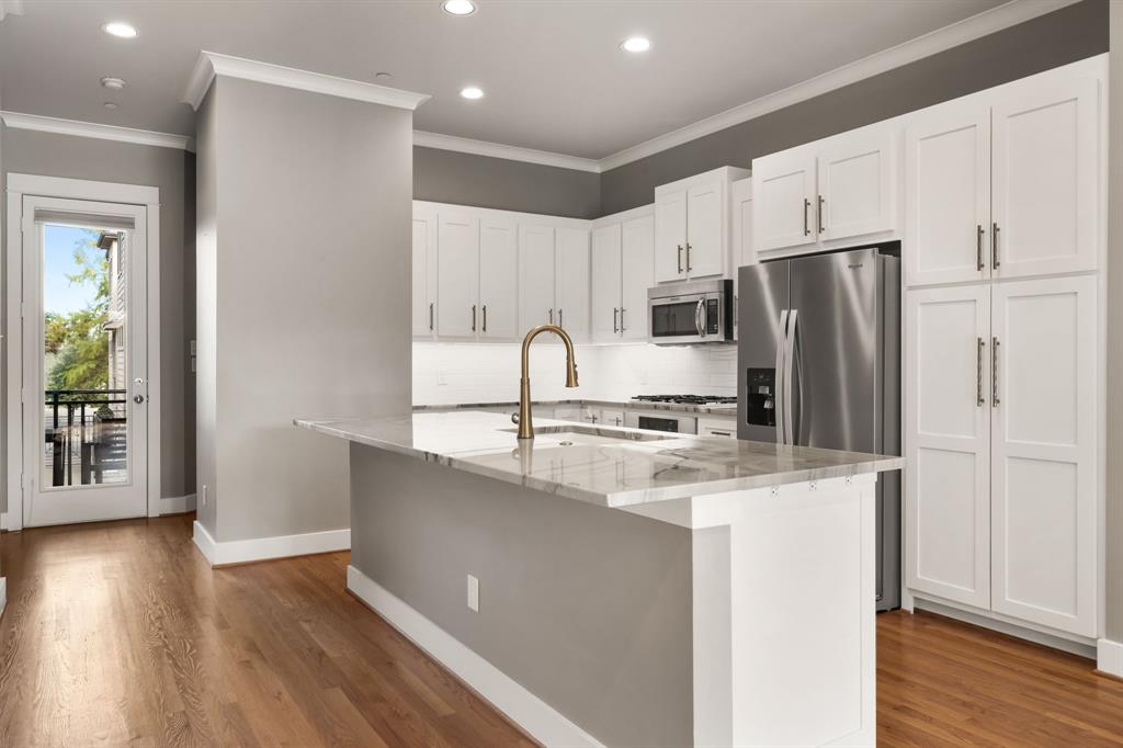 4023 Rawlins Street, Unit 105 Dallas, TX 75219 - Photo 13 of 37