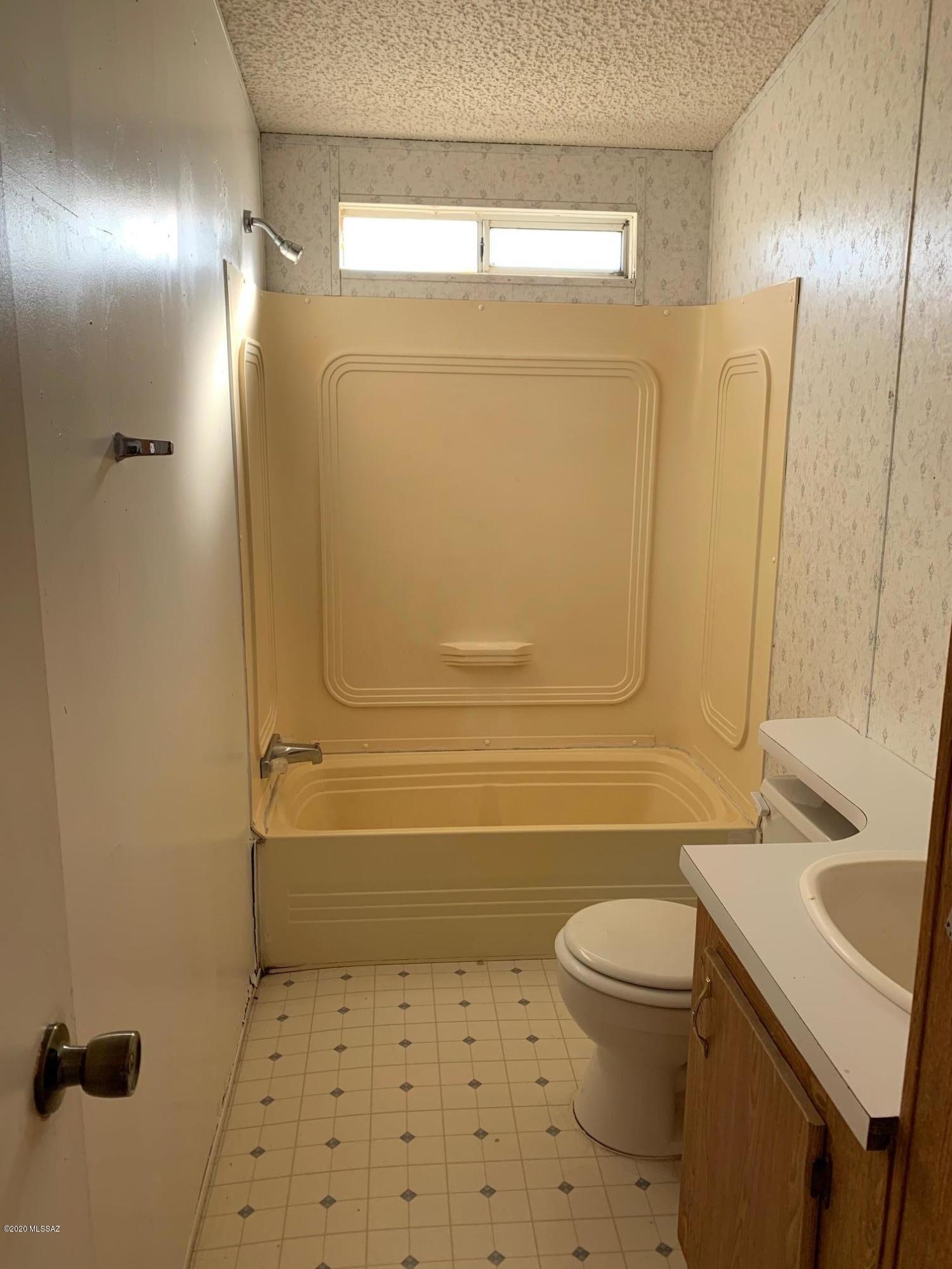 1016 East Silverlake Road Tucson, AZ 85713 - Photo 10 of 10 Gallery Image 10