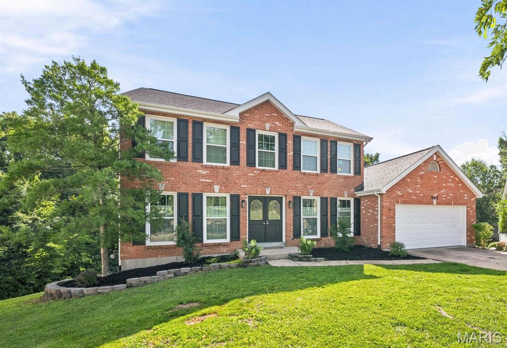 501 Oak Leaf Manor Court Ballwin, MO 63021 - Photo 2 of 38
