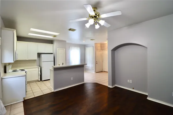 $1,600 | 14306 Melody Glen Lane, Houston, TX 77014