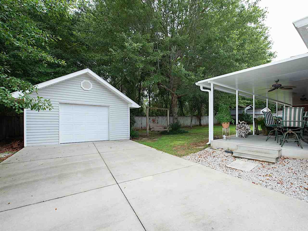 12233 Venice Boulevard Foley, AL 36535 - Photo 31 of 35 Additional Garage