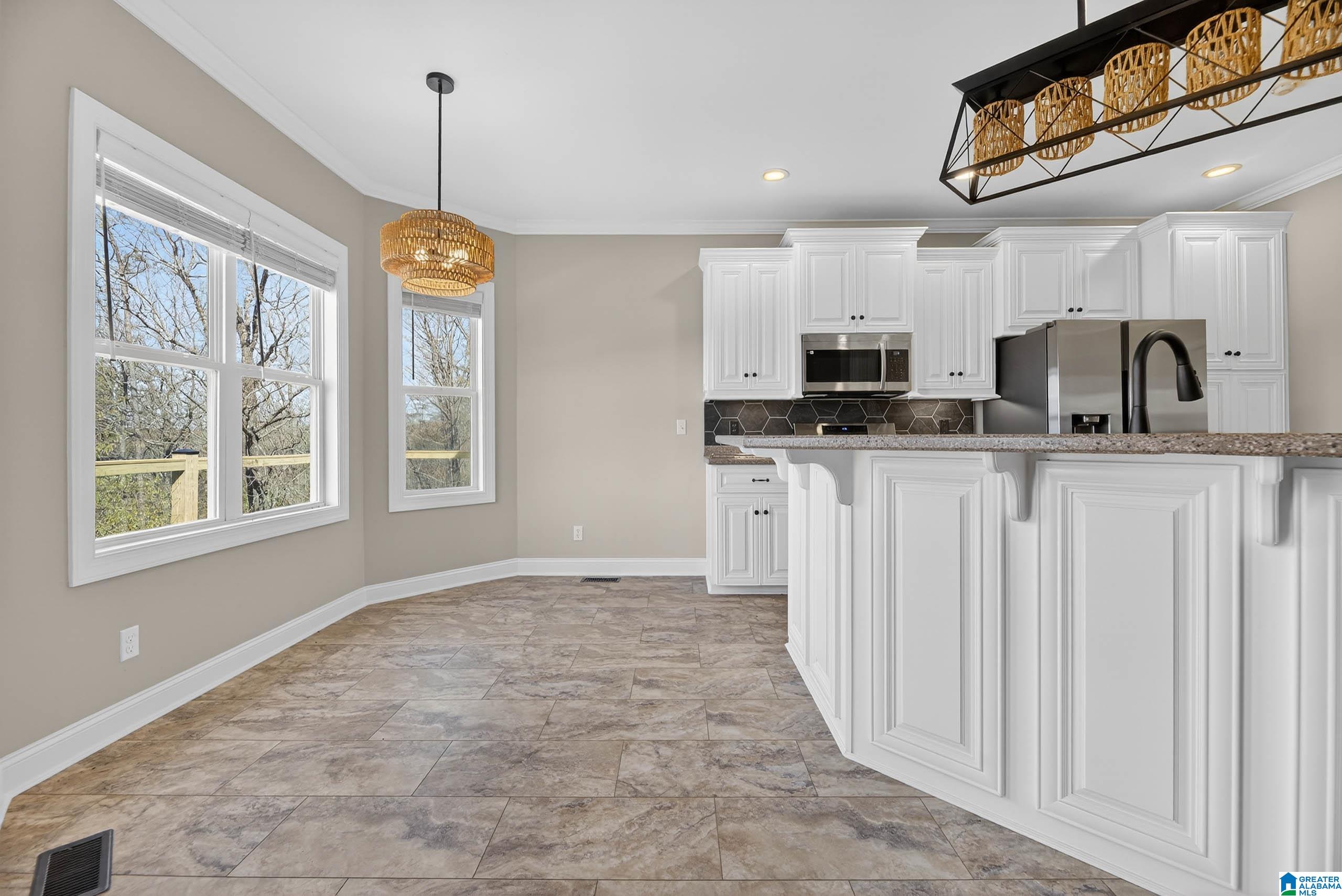 272 Trinity Way Jacksonville, AL 36265 - Photo 13 of 45