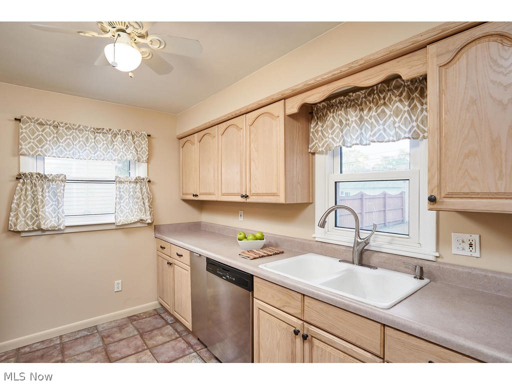 16474 Webster Road Cleveland, OH 44130 - Photo 2 of 21 Gallery Image 2