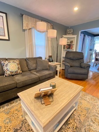 53 Great Woods Road Saugus, MA 01906 - Photo 10 of 40 Gallery Image 10