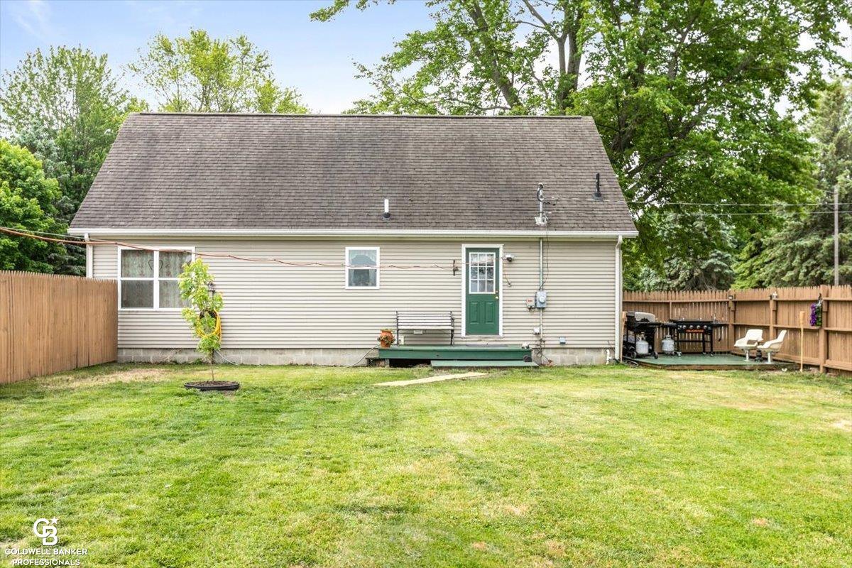 4857 Main Street Applegate, MI 48401 - Photo 30 of 33 50111669-29.JPG