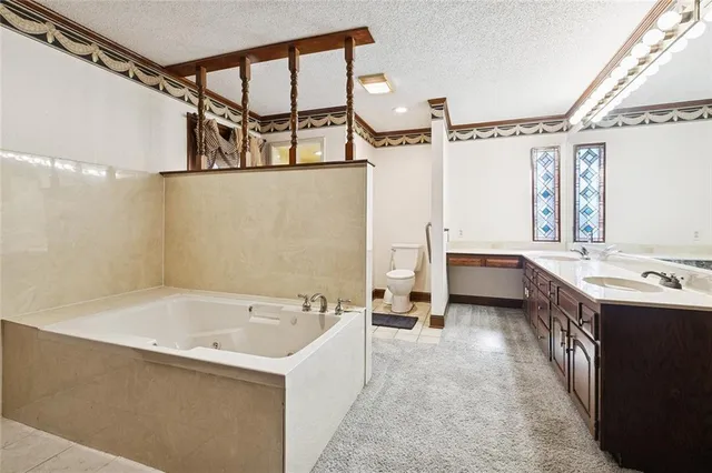 $570,000 | 3600 Lake Ontario Drive, Harvey, LA 70058