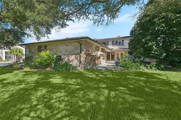 $569,000 | 3600 Lake Ontario Drive, Harvey, LA 70058