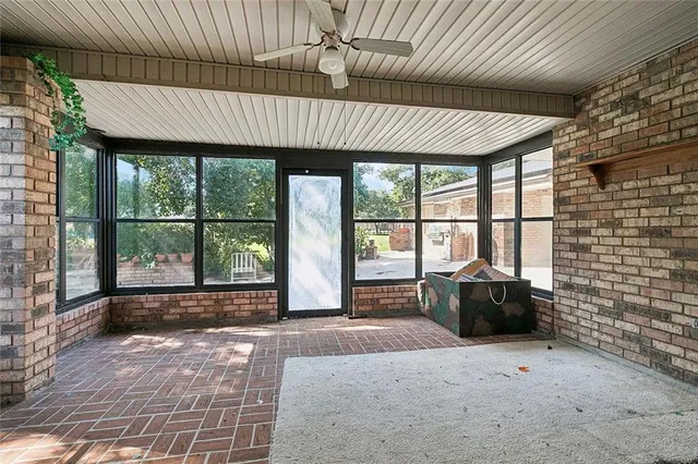 $570,000 | 3600 Lake Ontario Drive, Harvey, LA 70058