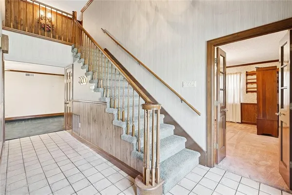 $569,000 | 3600 Lake Ontario Drive, Harvey, LA 70058