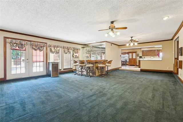 $570,000 | 3600 Lake Ontario Drive, Harvey, LA 70058