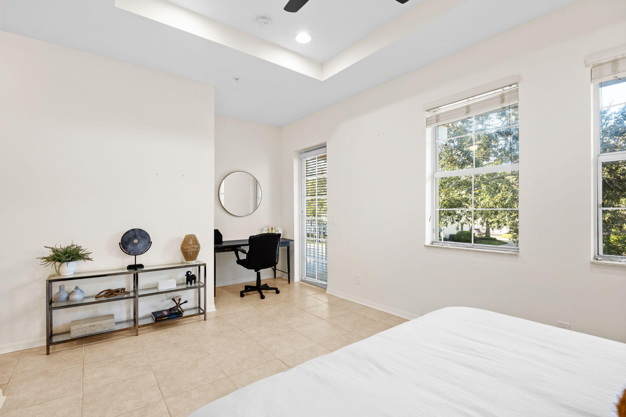 4301 Parkside Drive Jupiter, FL 33458 - Photo 14 of 29 15-web-or-mls-6R5A8265