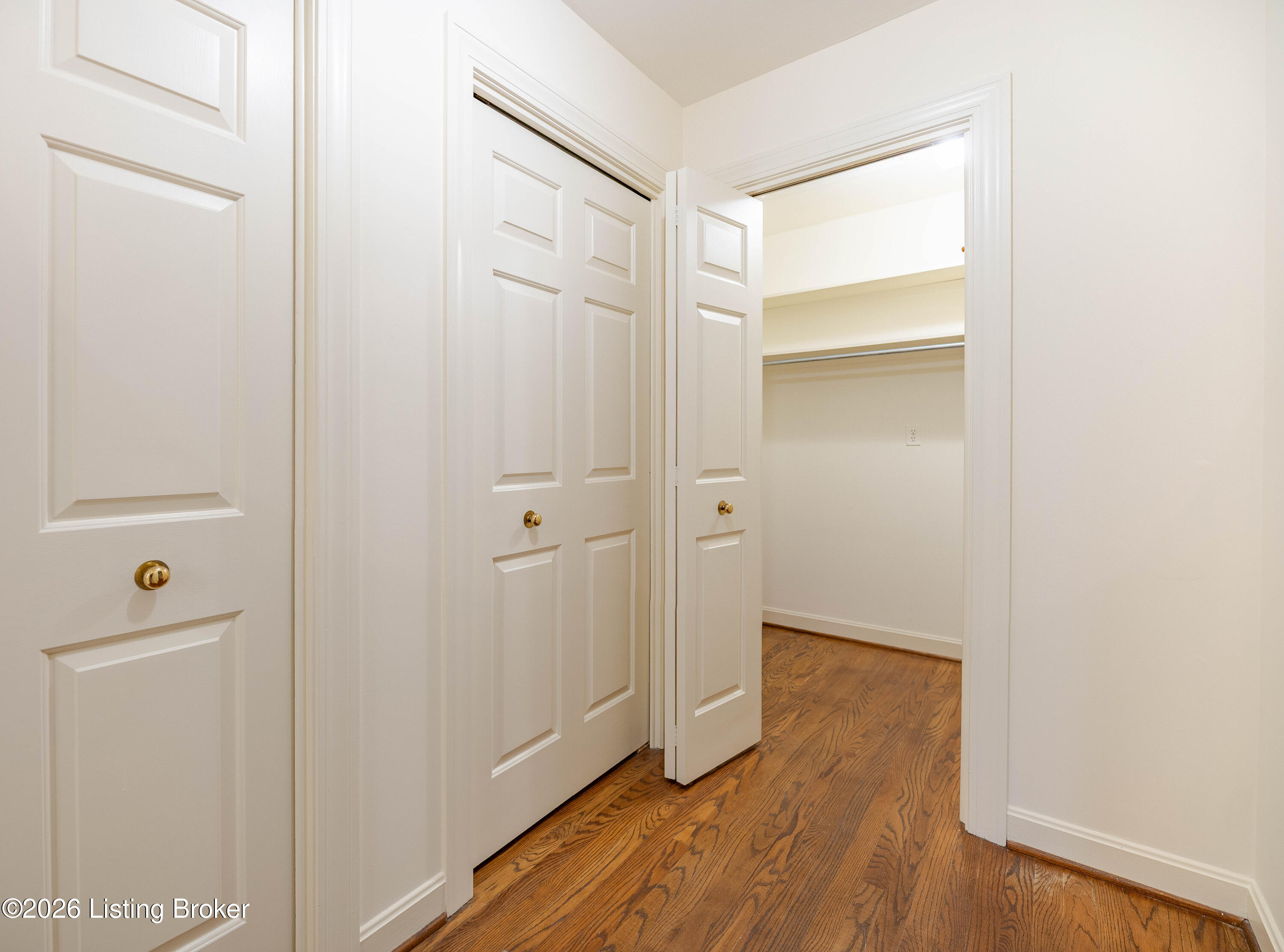 422 Sprite Road, Unit 1 Louisville, KY 40207 - Photo 20 of 32 DSC06376-HDR