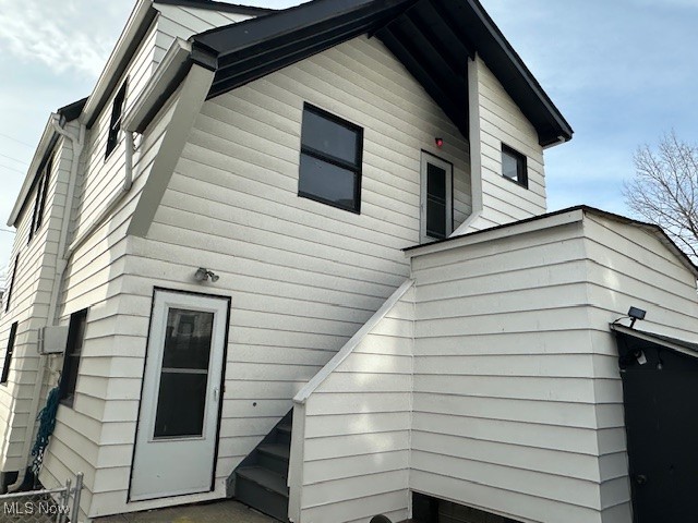 1913 Coltman Road Cleveland, OH 44106 - Photo 28 of 32 View of rear view of property