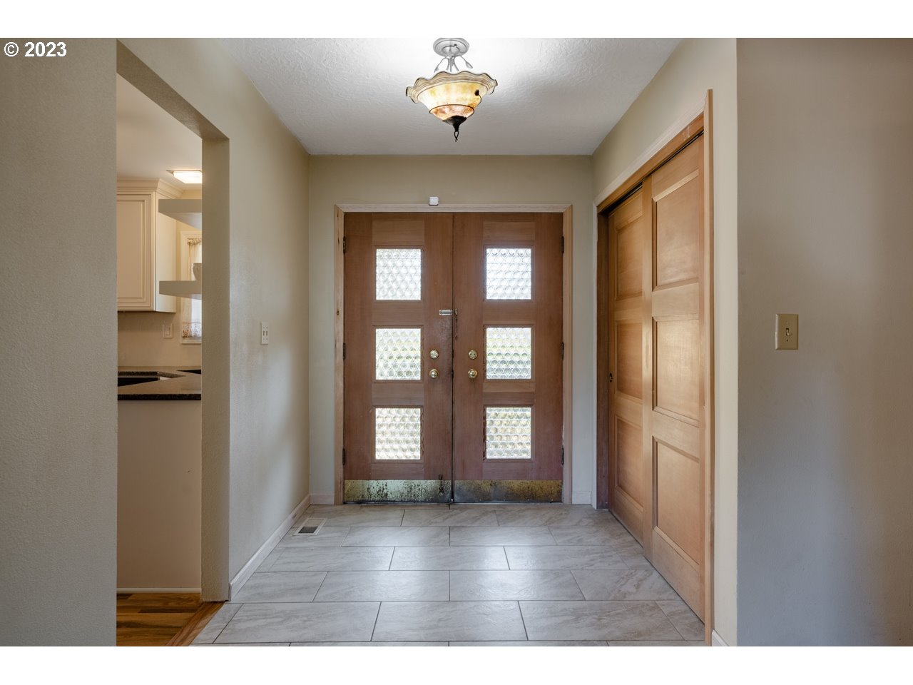 Entrance/Foyer