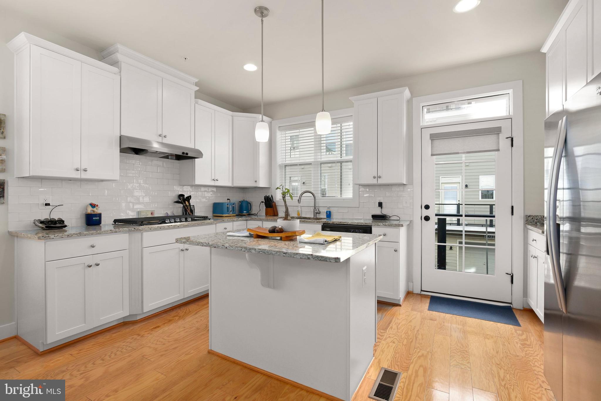 163 Kandinsky Loop Silver Spring, MD 20906 - Photo 16 of 58