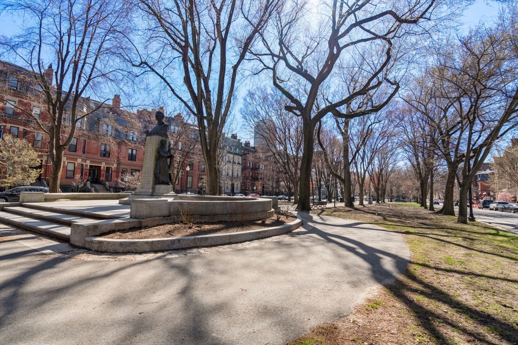 113 Commonwealth Avenue, Unit 3 Boston, MA 02116 - Photo 30 of 30