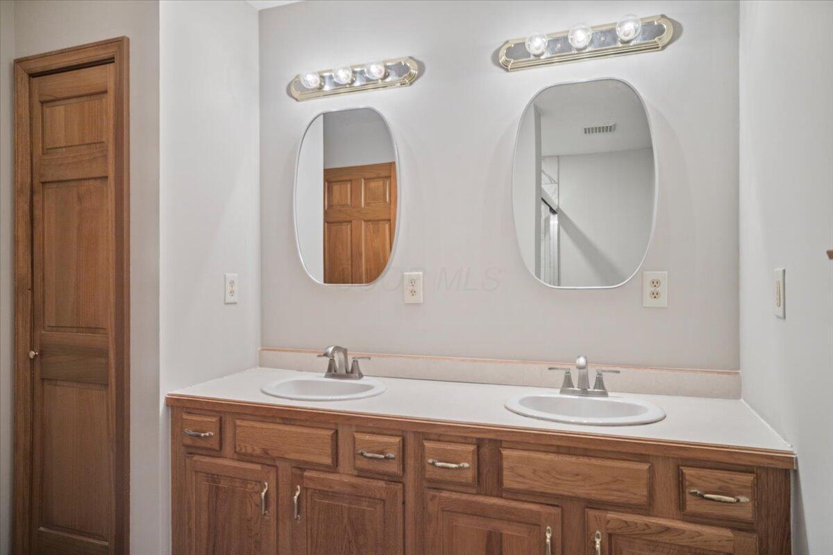 3380 Hamburg Road Southwest Lancaster, OH 43130 - Photo 52 of 68 Gallery Image 52