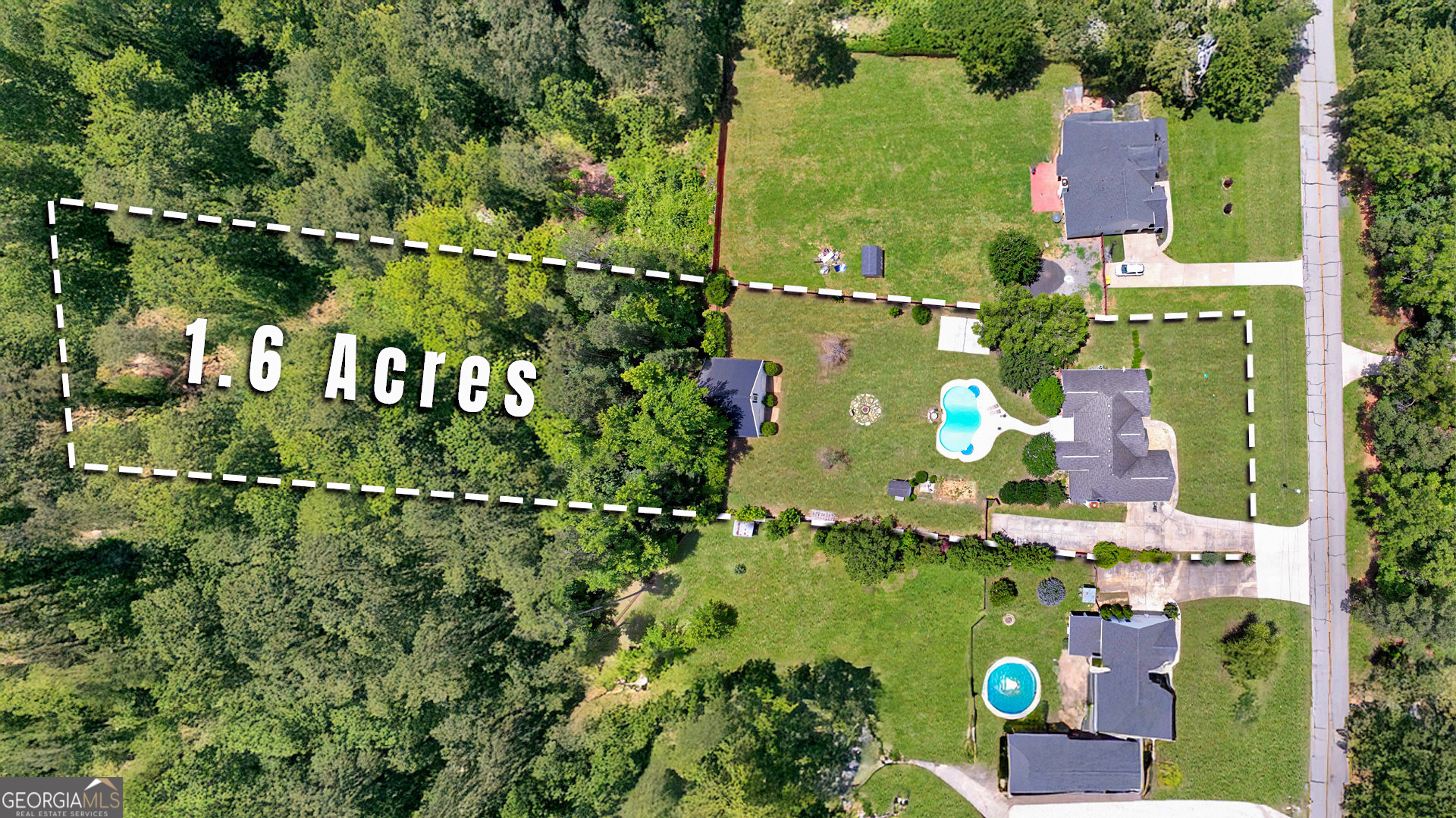 2022 Standing Rock Road Senoia, GA 30276 - Photo 2 of 36 an aerial view of ocean