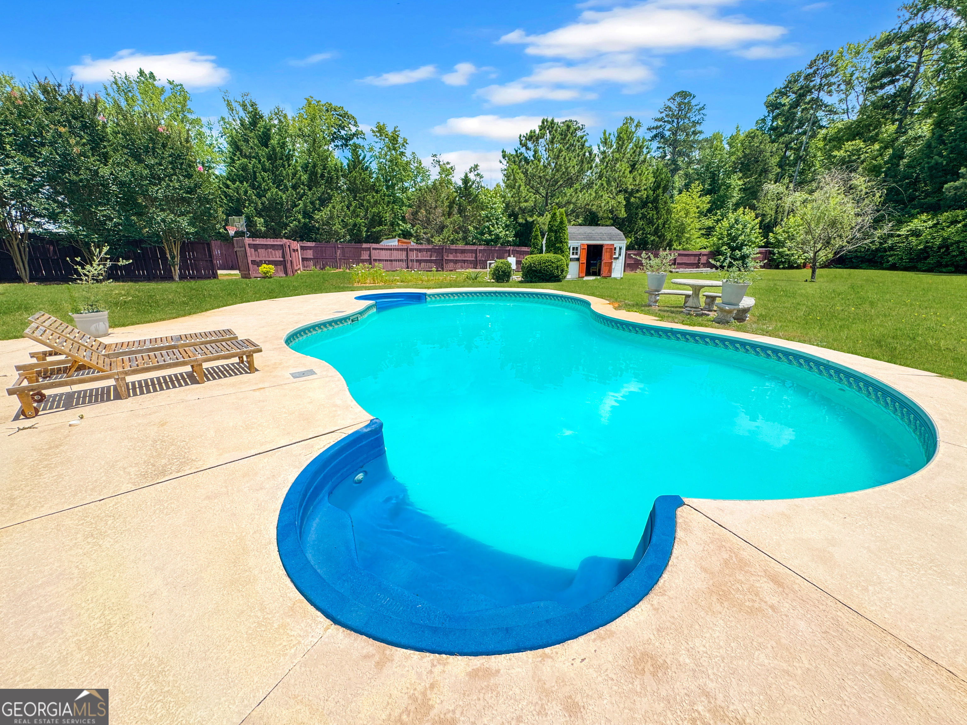 2022 Standing Rock Road Senoia, GA 30276 - Photo 3 of 36