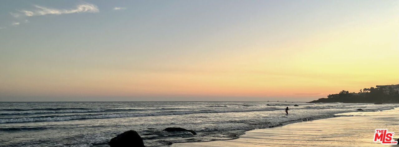 31376 Broad Beach Road Malibu, CA 90265 - Photo 32 of 32 a view of ocean and ocean