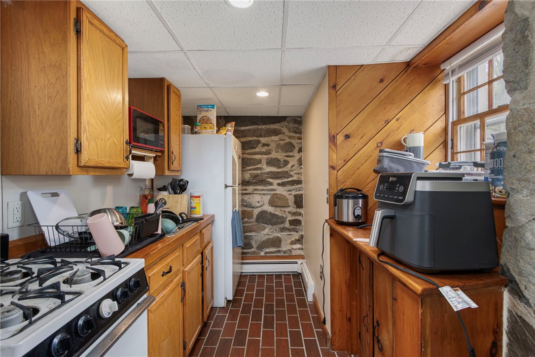 86 Transit Street Providence, RI 02906 - Photo 32 of 38