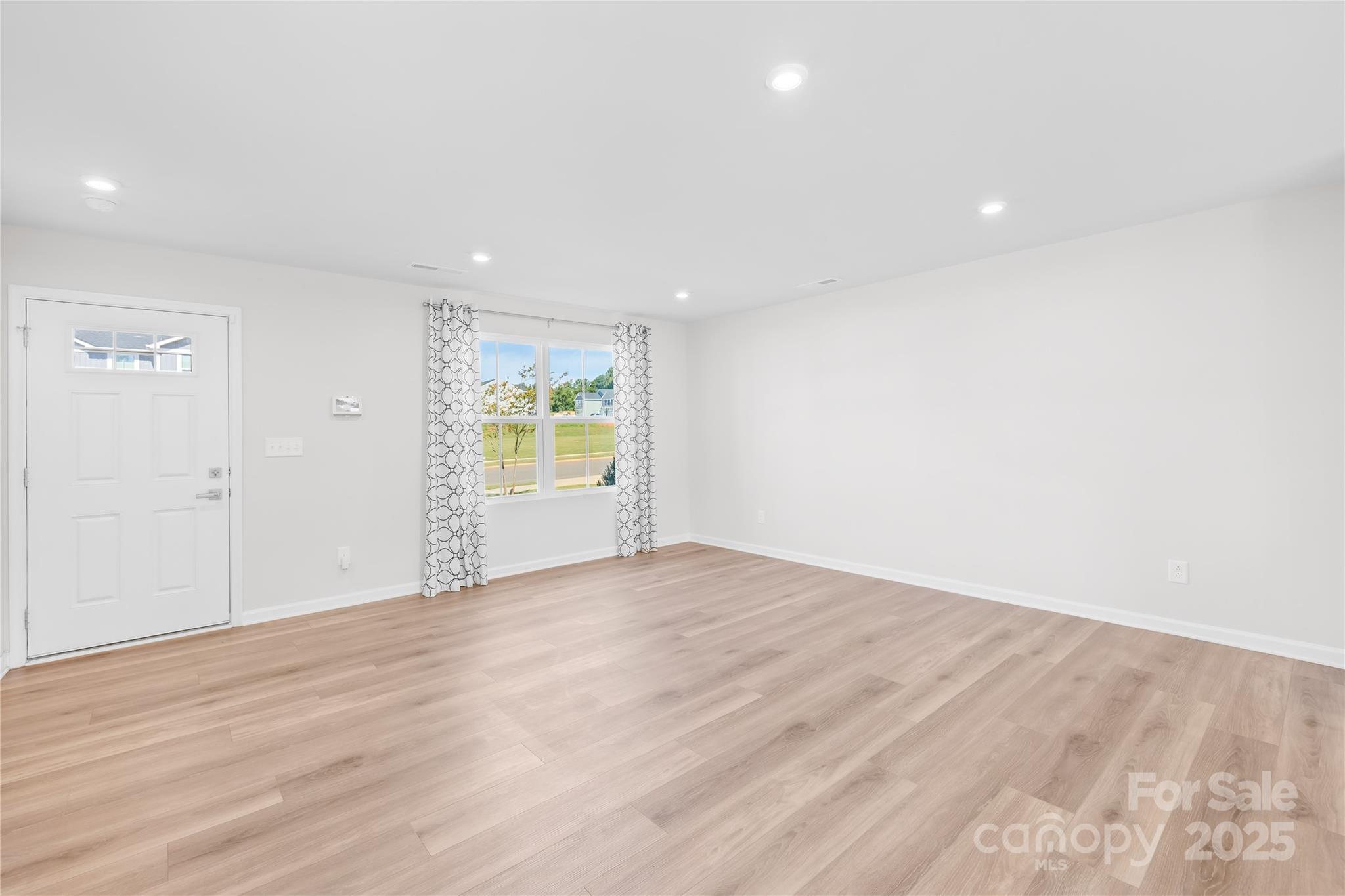 129 Basildon Street, Unit 3 Lancaster, SC 29720 - Photo 8 of 32 Gallery Image 8