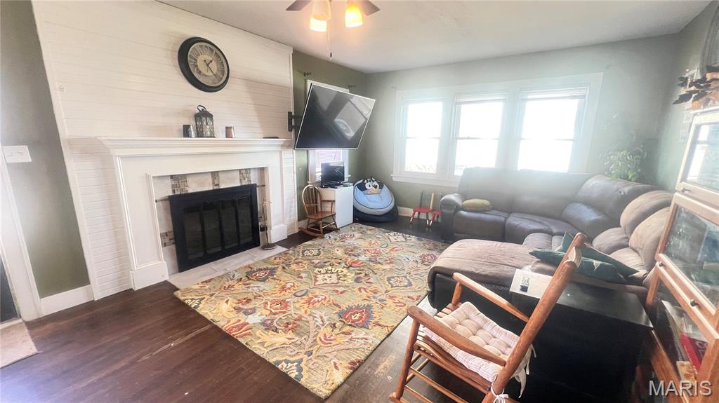 205 North Waters Street Perryville, MO 63775 - Photo 3 of 22