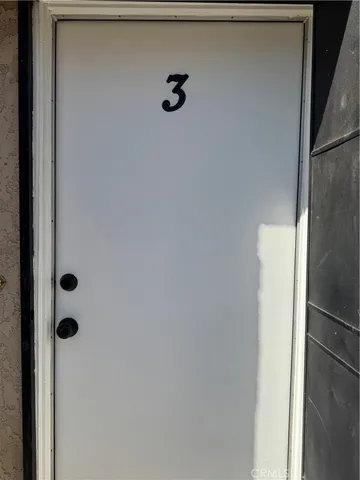 $2,100 | 9223 Compton Avenue, Los Angeles, CA 90002