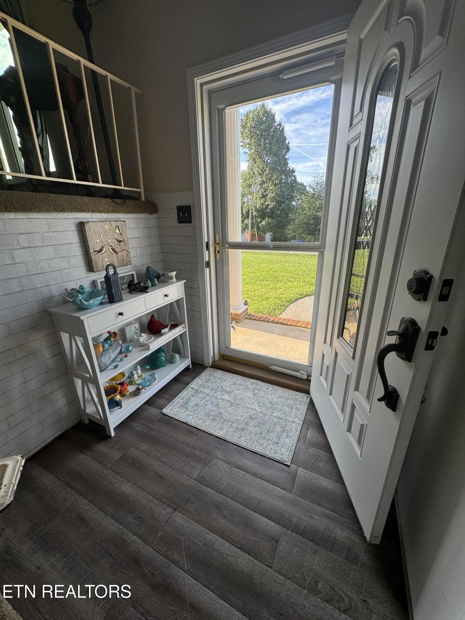 103 Mesa Road Maryville, TN 37804 - Photo 5 of 26 Gallery Image 5