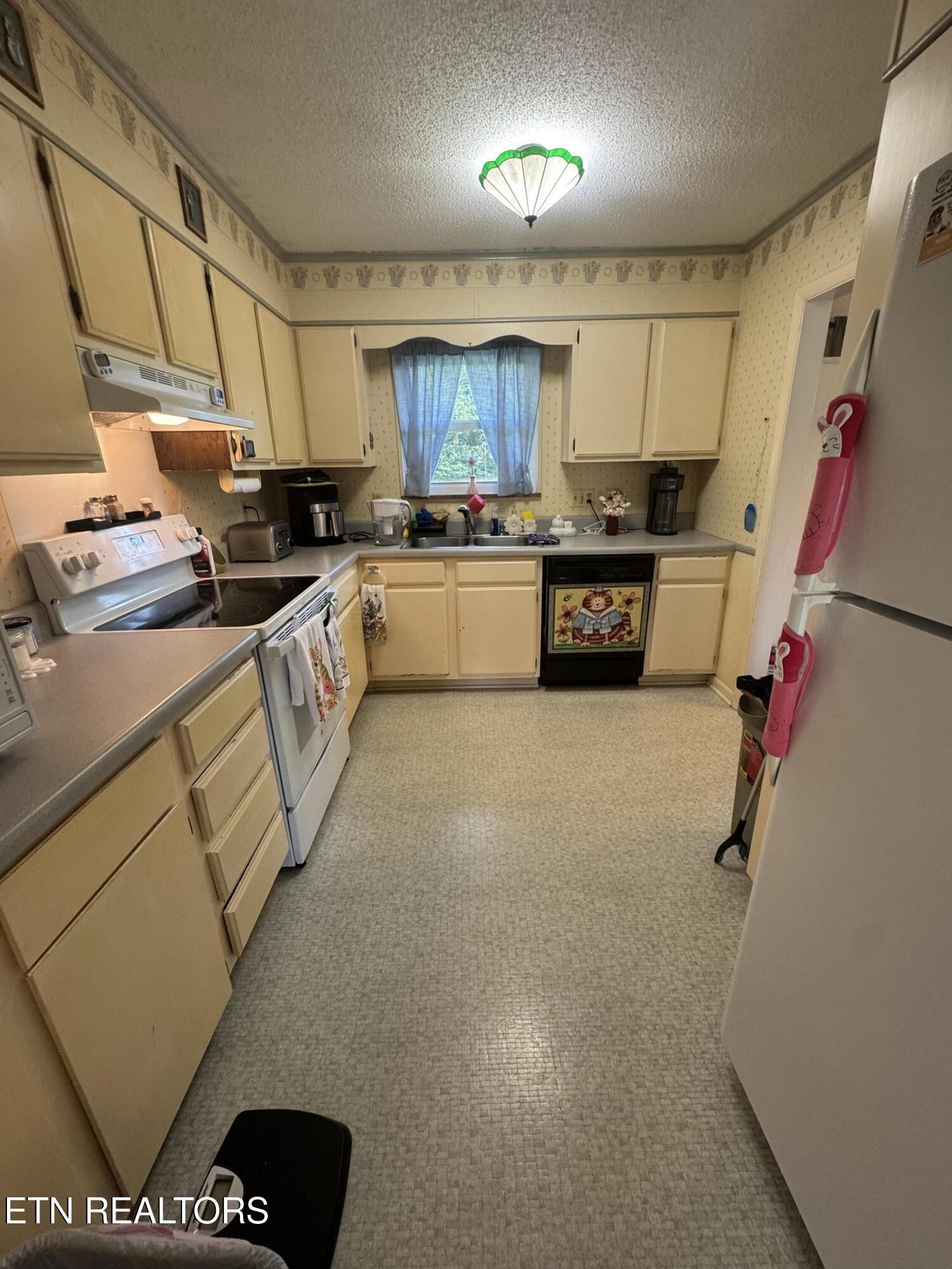 103 Mesa Road Maryville, TN 37804 - Photo 10 of 26 Gallery Image 10