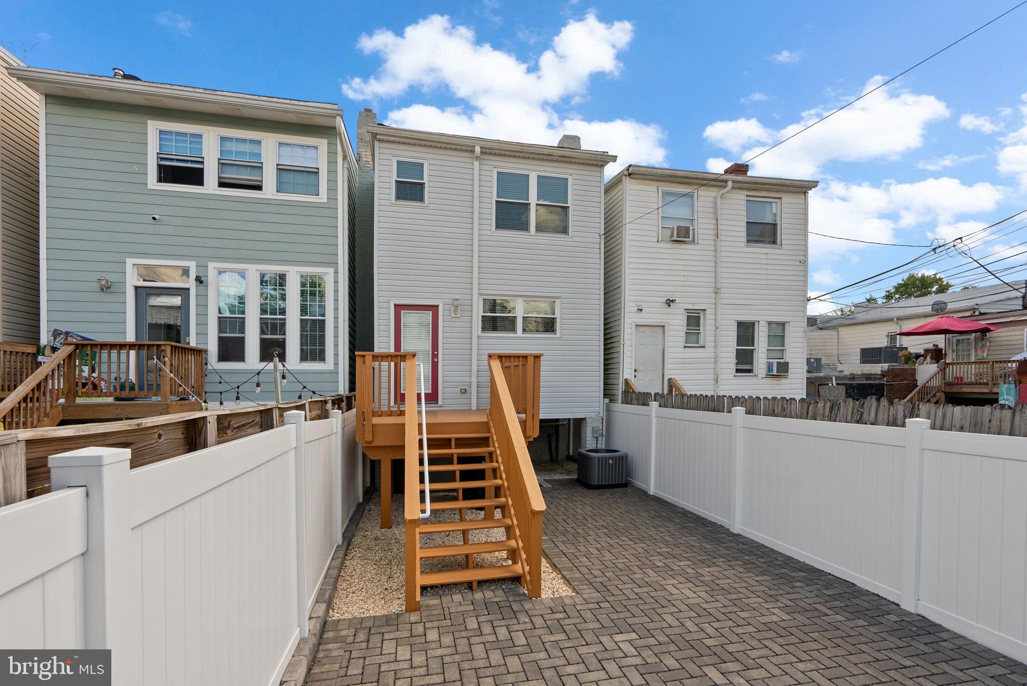 925 Decatur Street Northwest Washington, DC 20011 - Photo 35 of 41 Backyard and deck