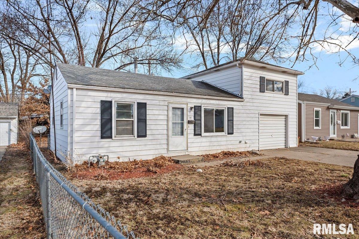 47 Lilac Lane Springfield, IL 62702 - Photo 3 of 26 Gallery Image 3