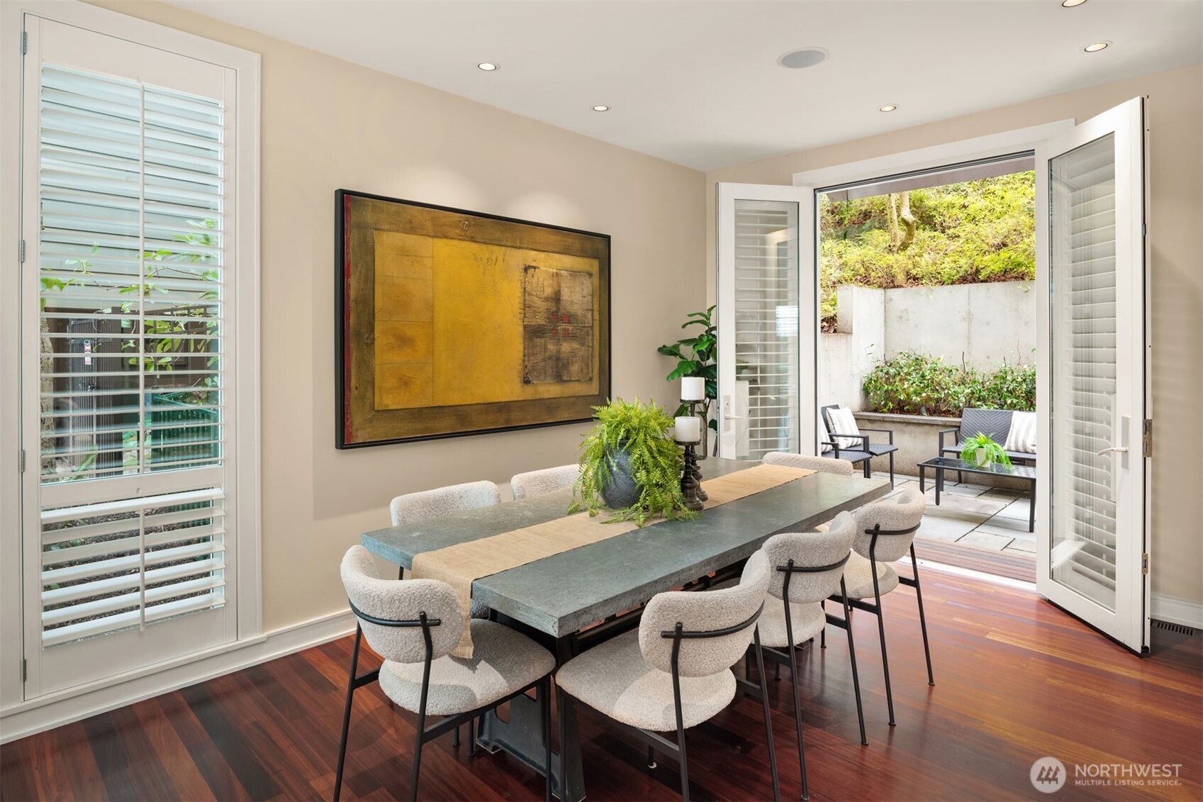 708 13th Avenue East Seattle, WA 98102 - Photo 15 of 38