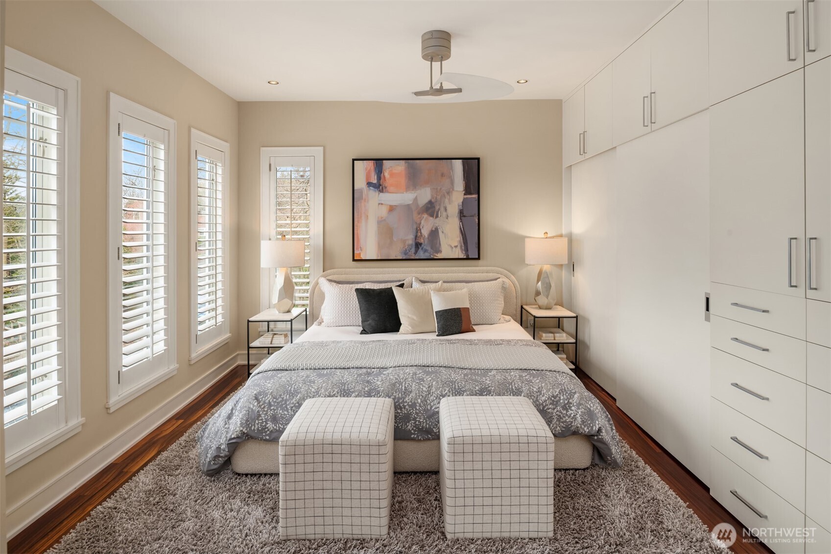 708 13th Avenue East Seattle, WA 98102 - Photo 18 of 38