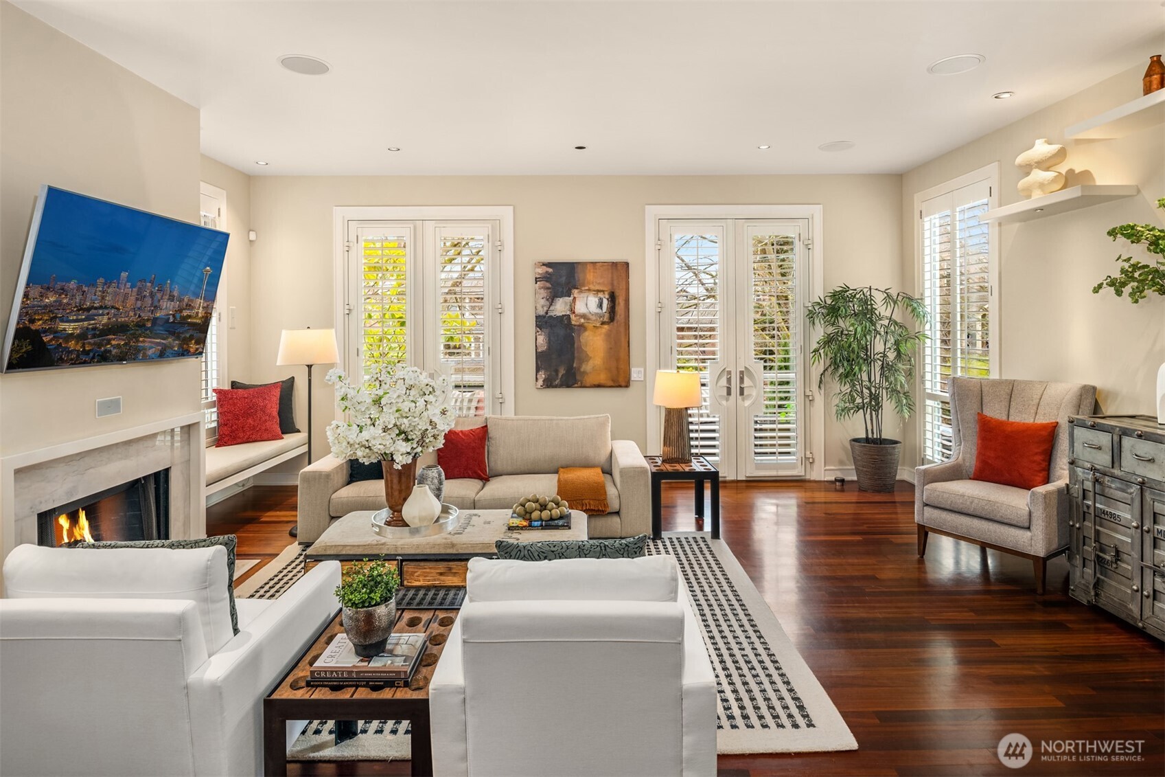 708 13th Avenue East Seattle, WA 98102 - Photo 6 of 38