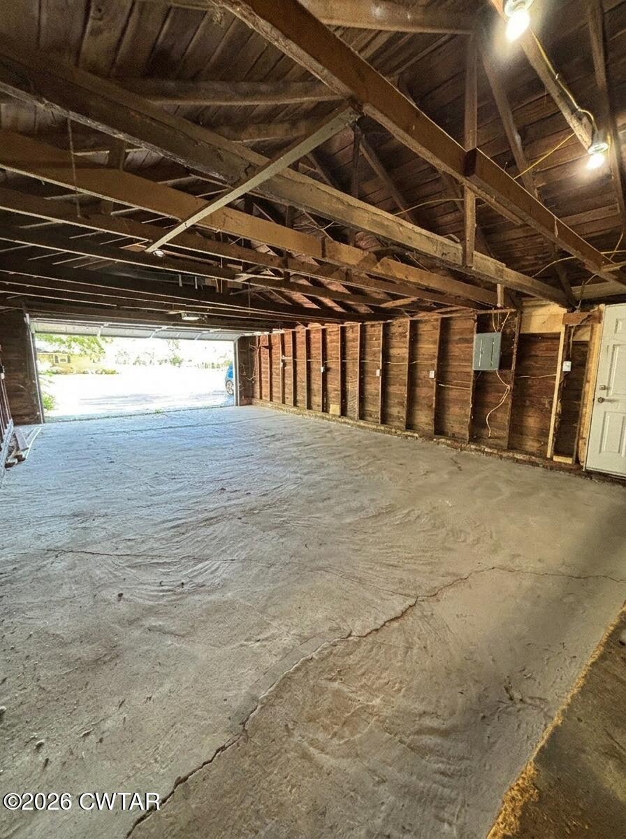 402 Harts Bridge Road Jackson, TN 38301 - Photo 35 of 38 a view of a room with wooden walls