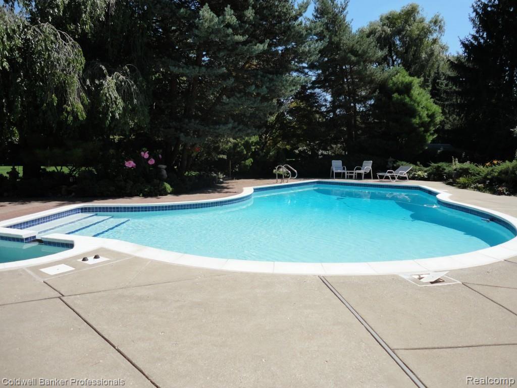 4785 Dover Road Bloomfield Hills, MI 48304 - Photo 45 of 48 DSC02169.jpg