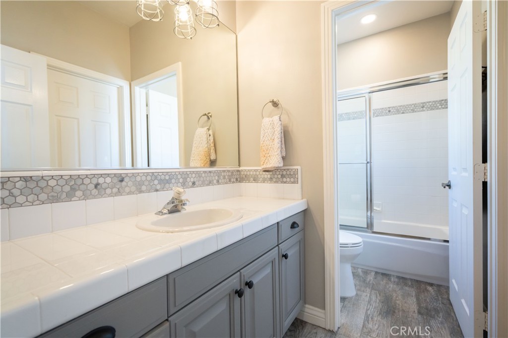 5474 Sunlight Street Simi Valley, CA 93063 - Photo 20 of 39