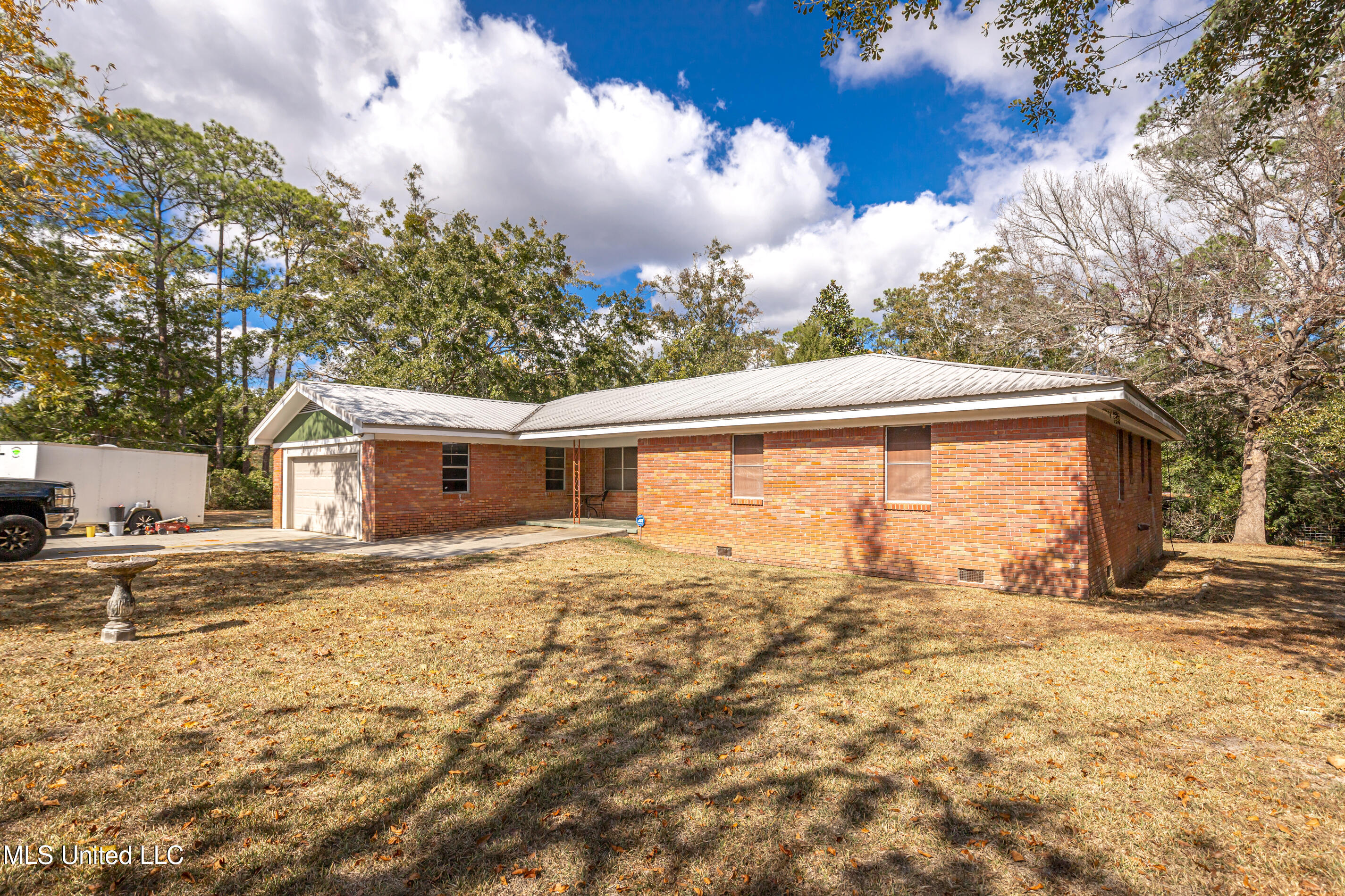 2408 Callie Road Gautier, MS 39553 - Photo 2 of 77 IMG_1262