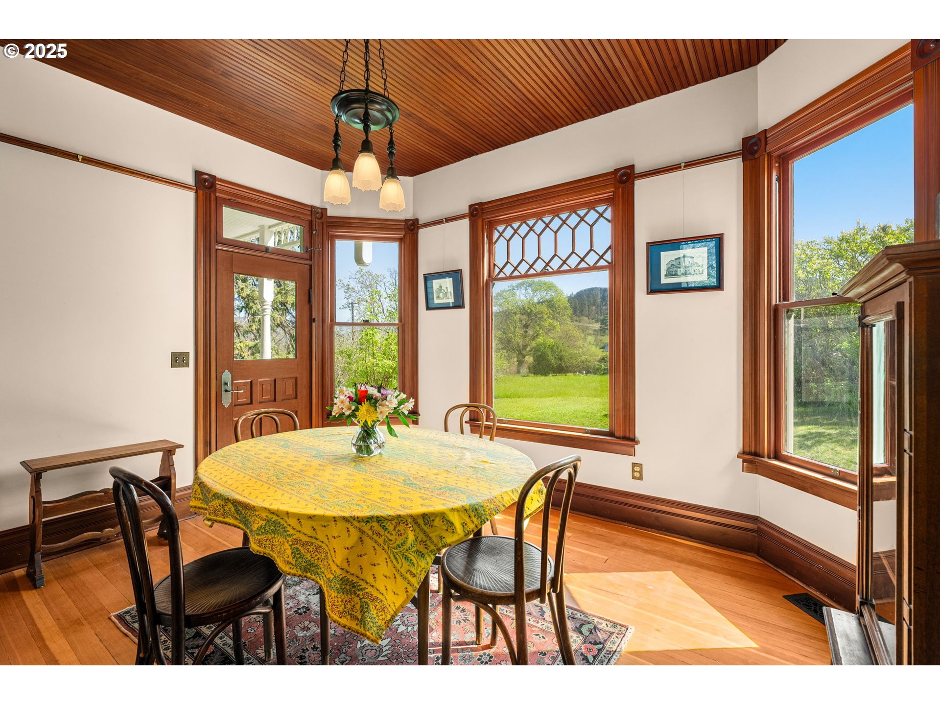 704 3rd Avenue Mosier, OR 97040 - Photo 13 of 48