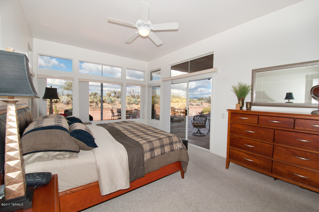 1781 East Crown Ridge Way Tucson, AZ 85755 - Photo 10 of 23