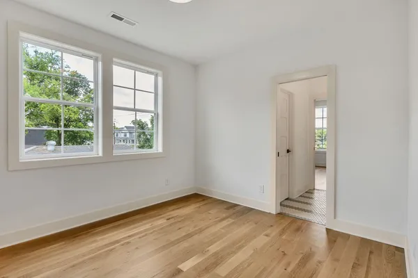 $3,650 | 660 A Vernon Avenue, Nashville, TN 37209