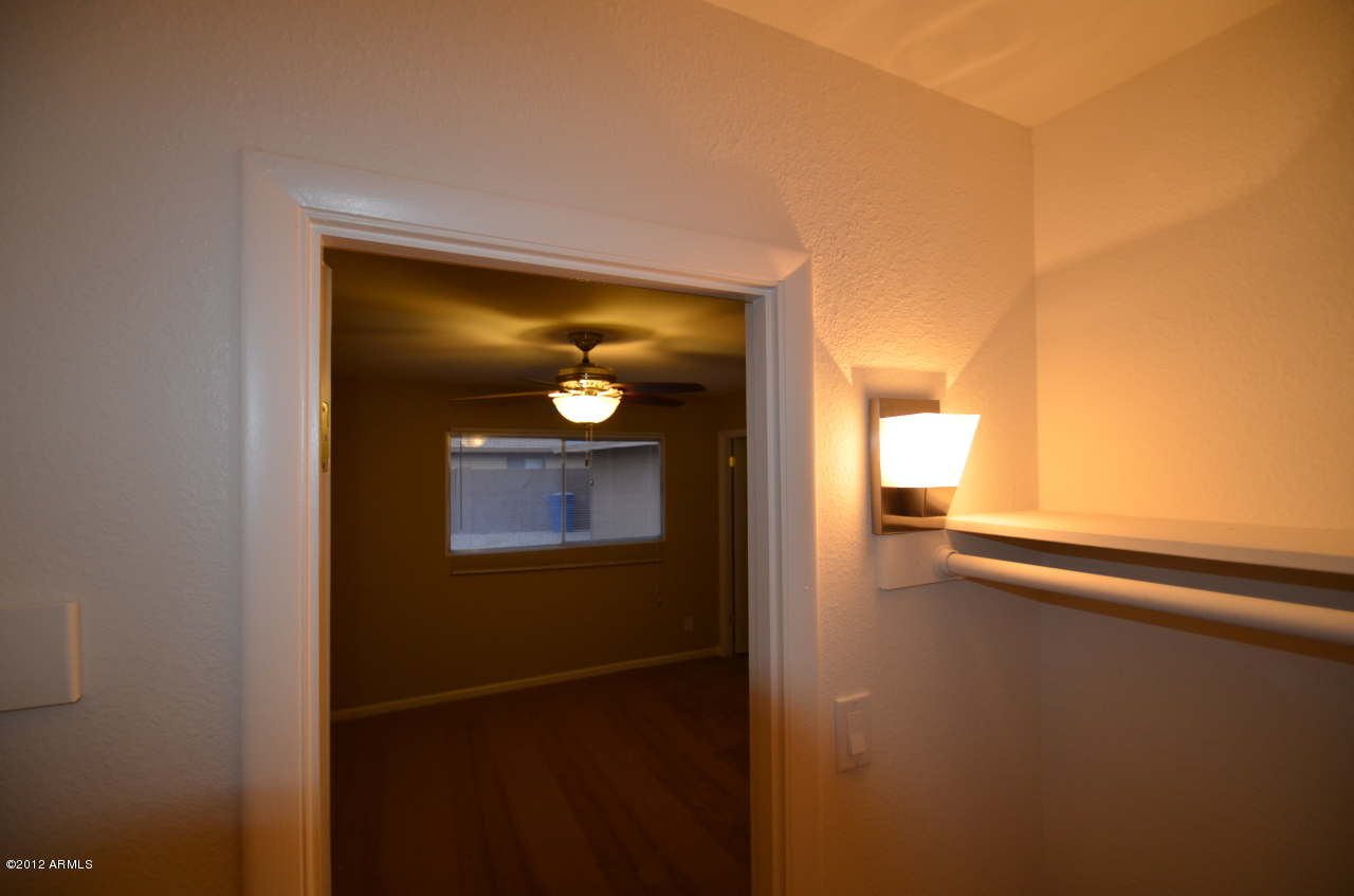 4527 South Terrace Road Tempe, AZ 85282 - Photo 34 of 37 zDSC_0148b