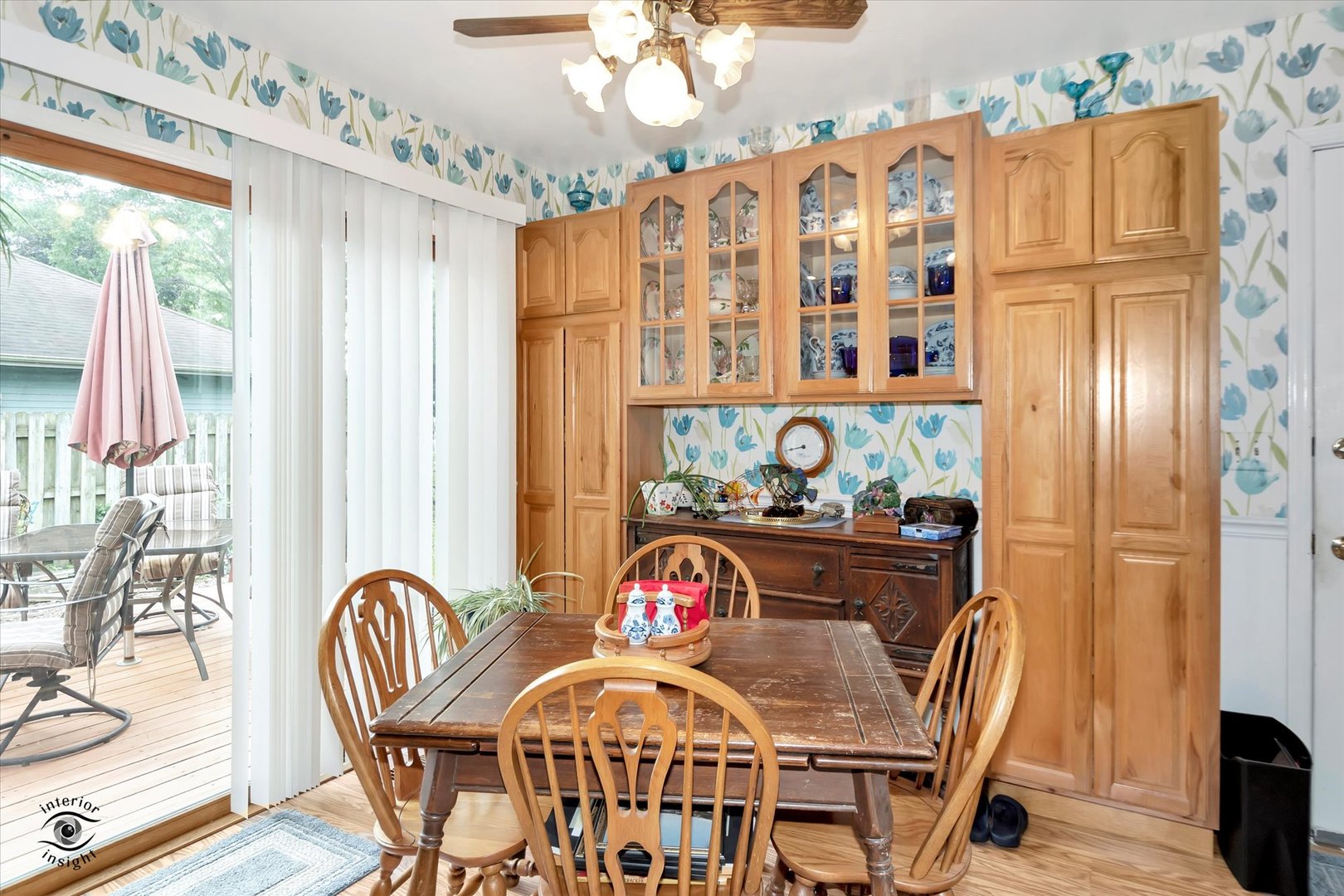 605 Ridge Street Wilmington, IL 60481 - Photo 13 of 26 a view of a dining room with furniture and chandelier