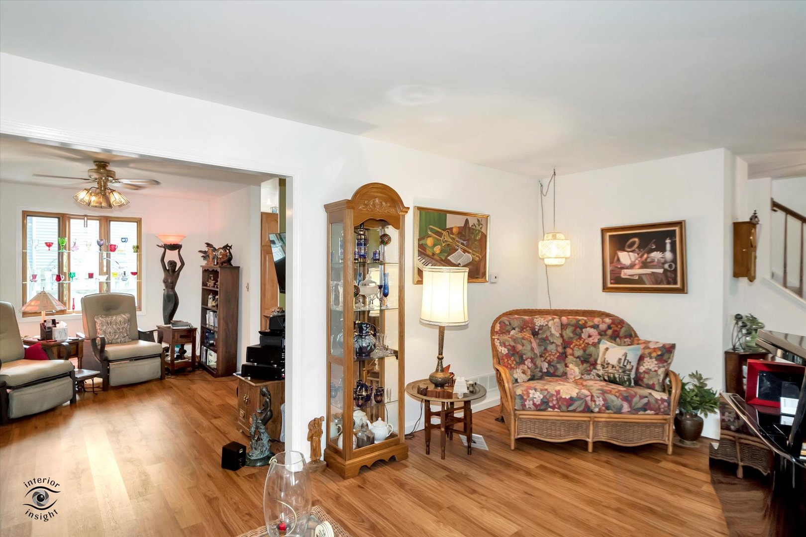 605 Ridge Street Wilmington, IL 60481 - Photo 10 of 26 a living room with furniture and a wooden floor