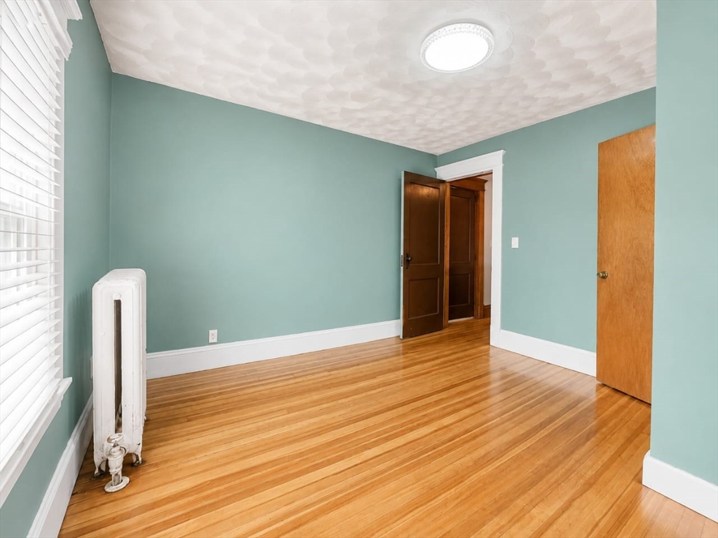 147 Belvidere Street Springfield, MA 01108 - Photo 16 of 25 Gallery Image 16