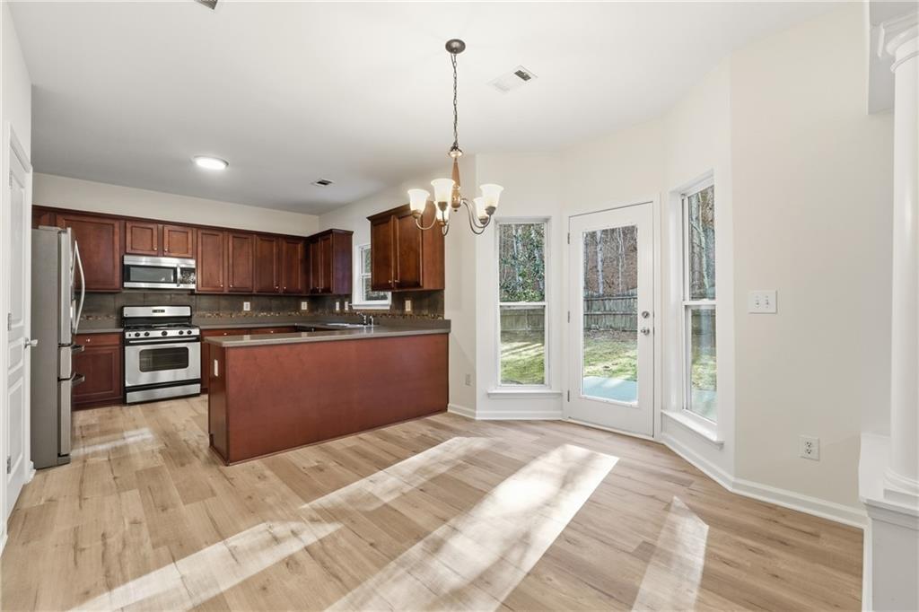 107 Hidden Lake Circle Canton, GA 30114 - Photo 7 of 28